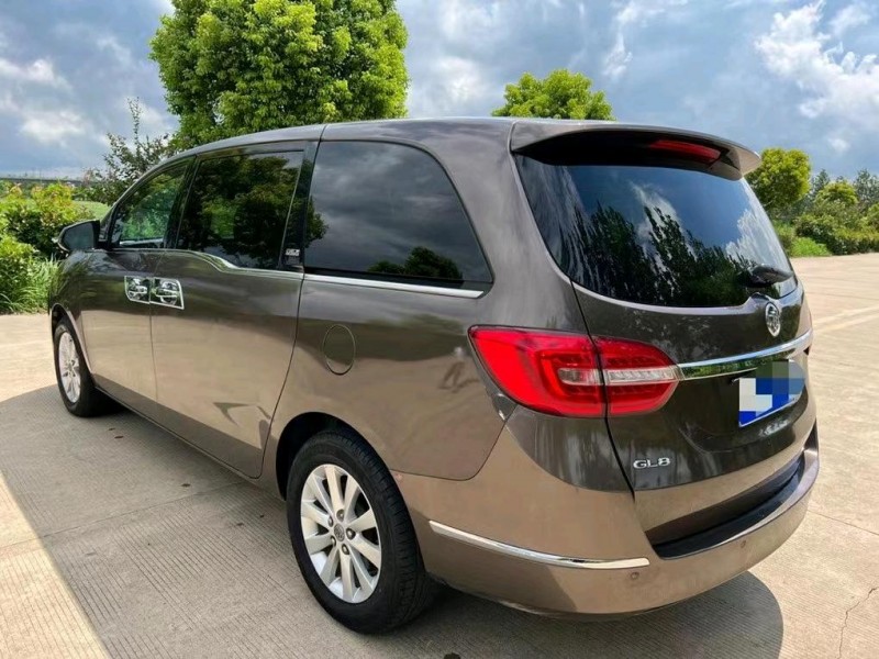 盐城17年别克GL85