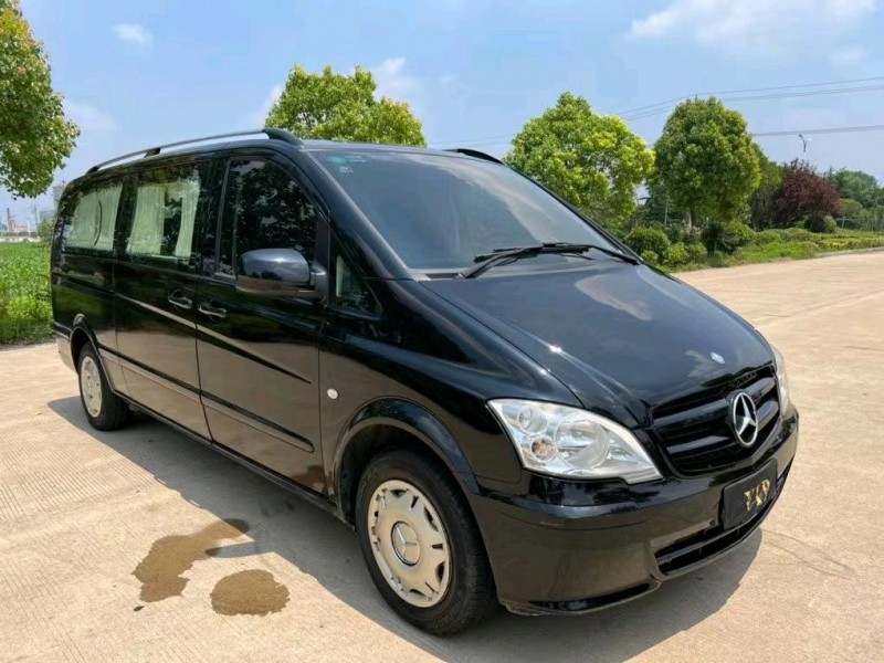 盐城11年奔驰唯雅诺2