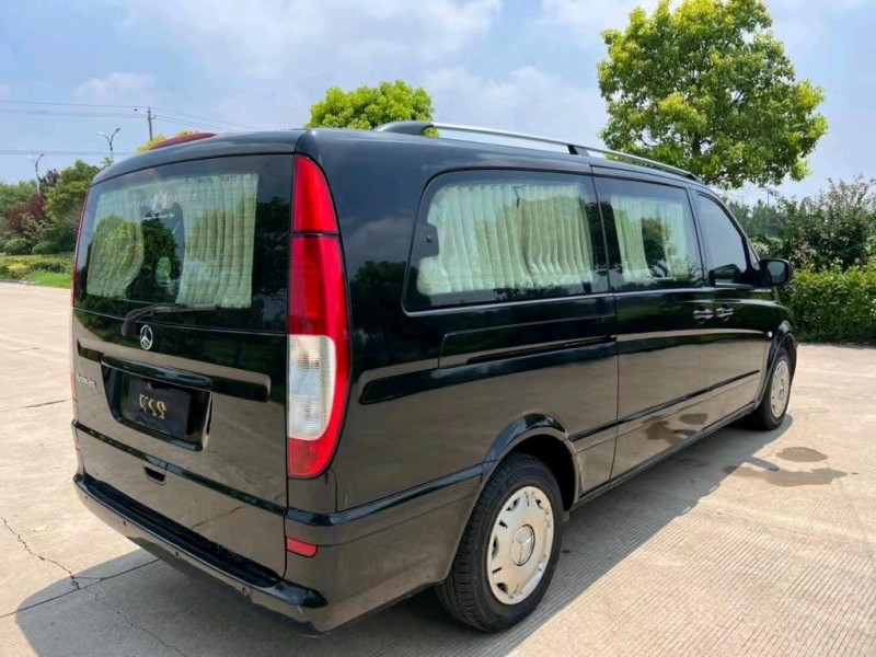 盐城11年奔驰唯雅诺5