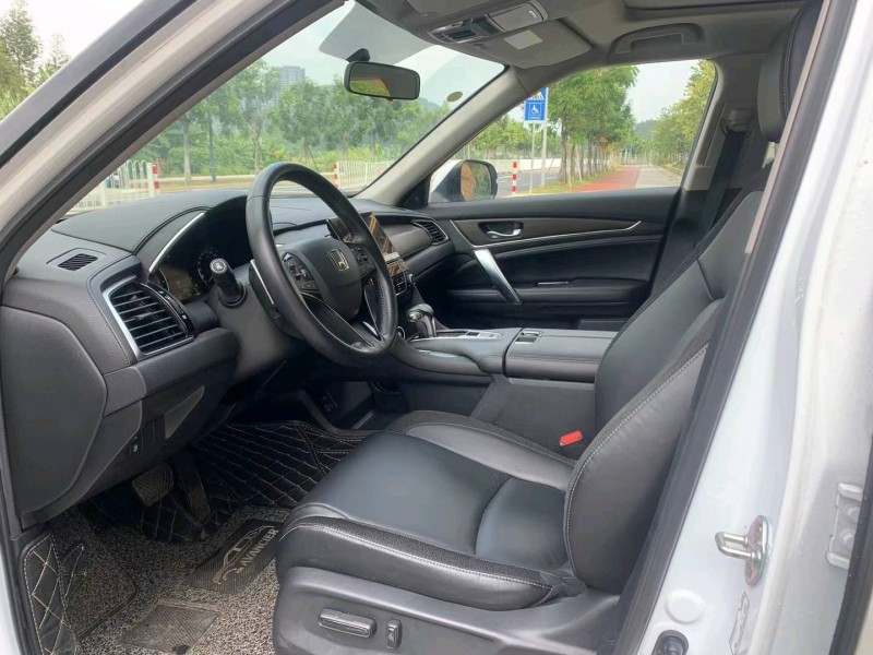 广州18年本田冠道5