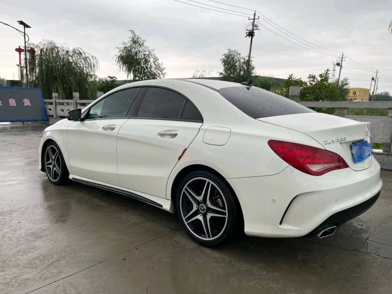 盐城16年奔驰CLA7