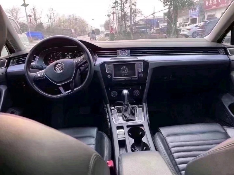 北京17年大众迈腾2