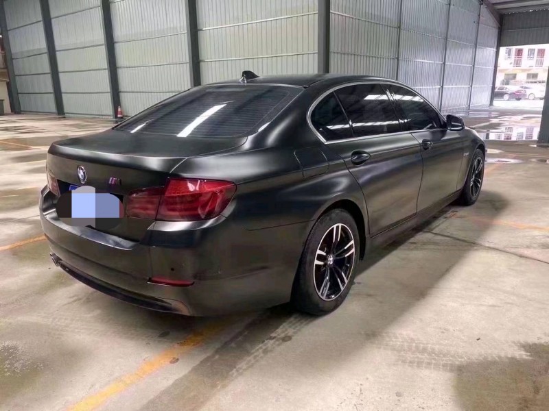 济宁11年宝马5系4