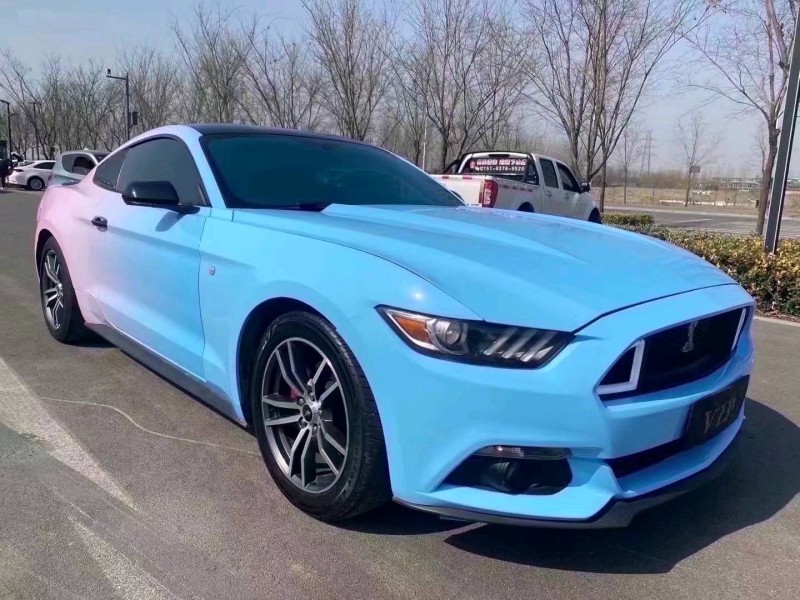 济宁18年福特野马2