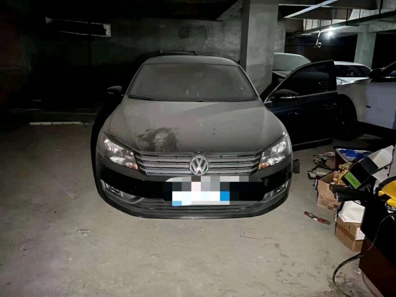 重慶14年大眾帕薩特1