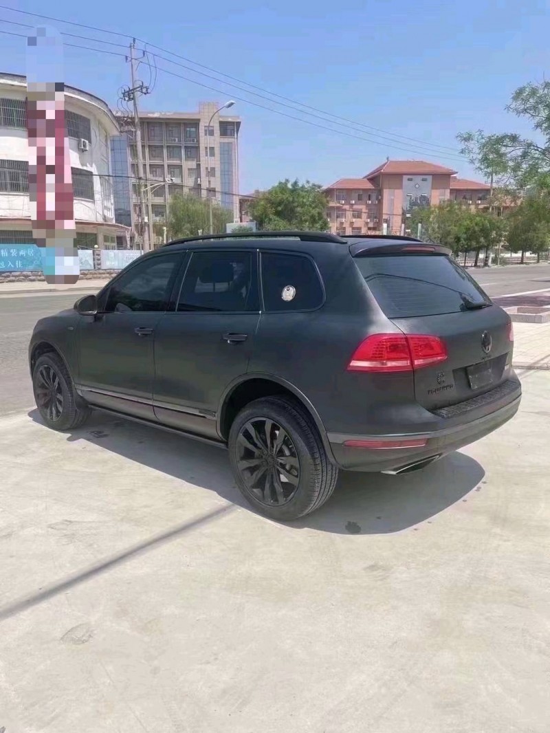 济宁17年大众途锐2