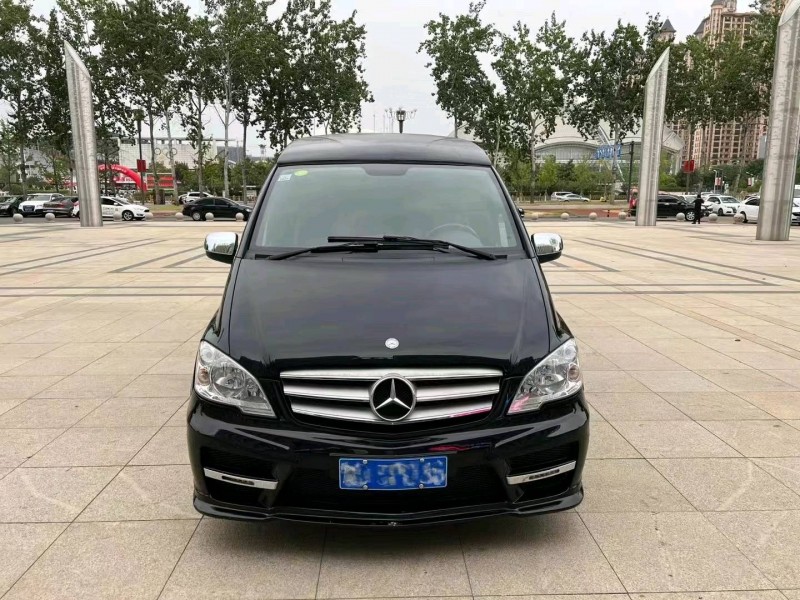 枣庄16年奔驰威霆1