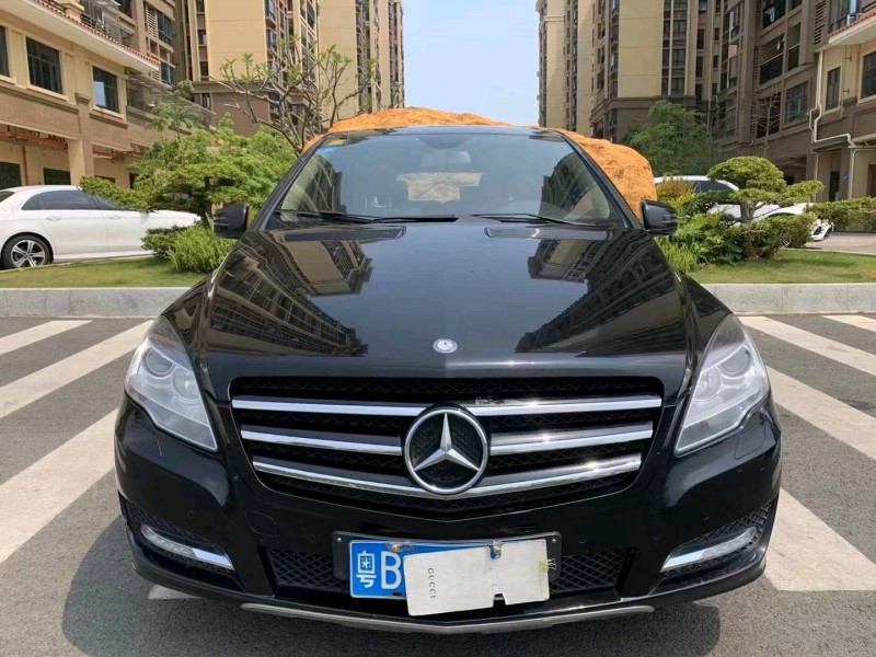 广州15年奔驰R1