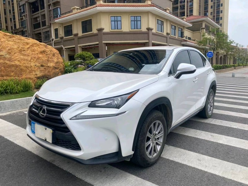 广州17年雷克萨斯NX7