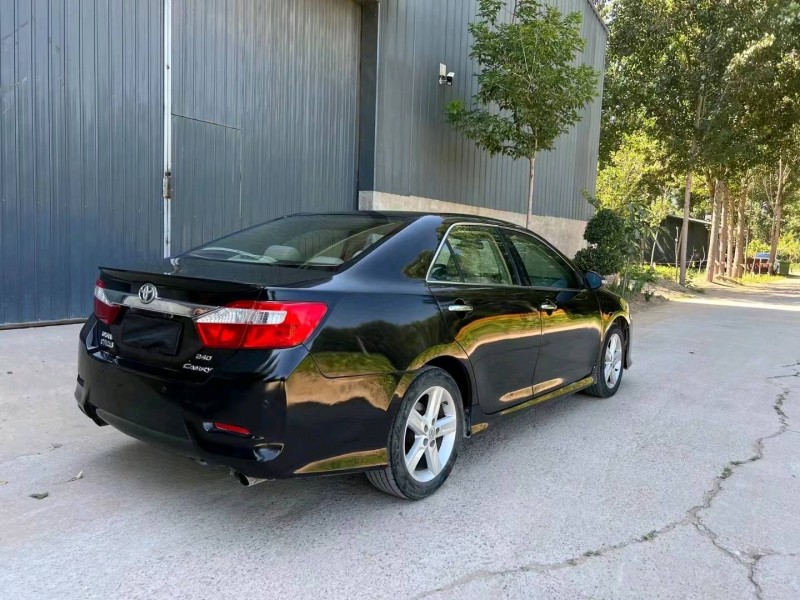 廊坊13年丰田凯美瑞4