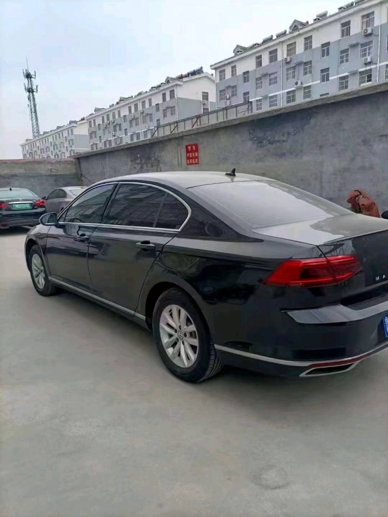 济宁20年大众迈腾7