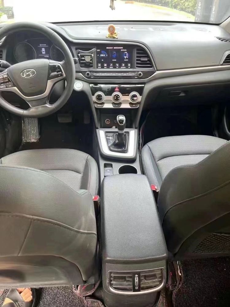 潍坊19年现代领动4