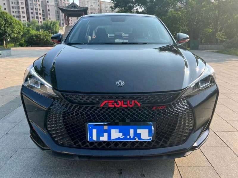 济宁22年东风奕炫8