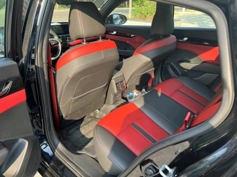 济宁22年东风奕炫4