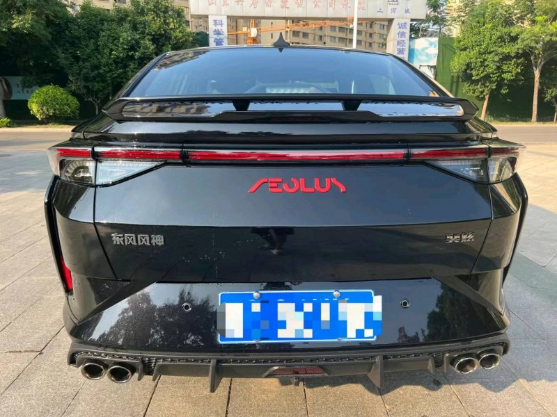 济宁22年东风奕炫1