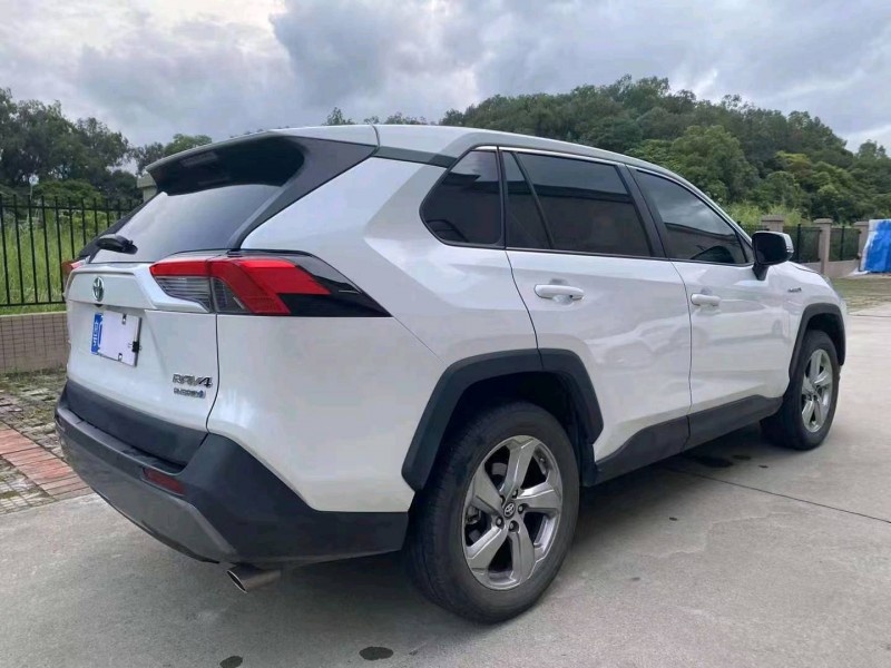 珠海22年丰田RAV4荣放6