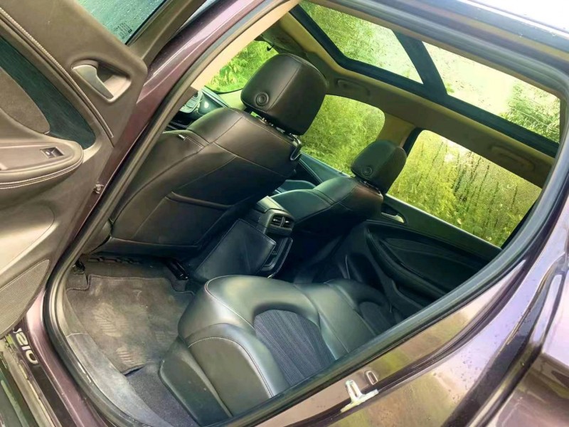 保定15年别克昂科威7