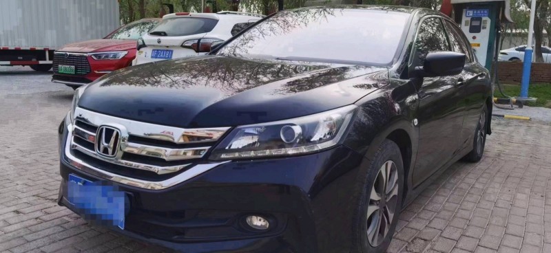 北京15年本田雅阁5