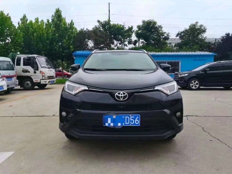 東營19年豐田RAV41