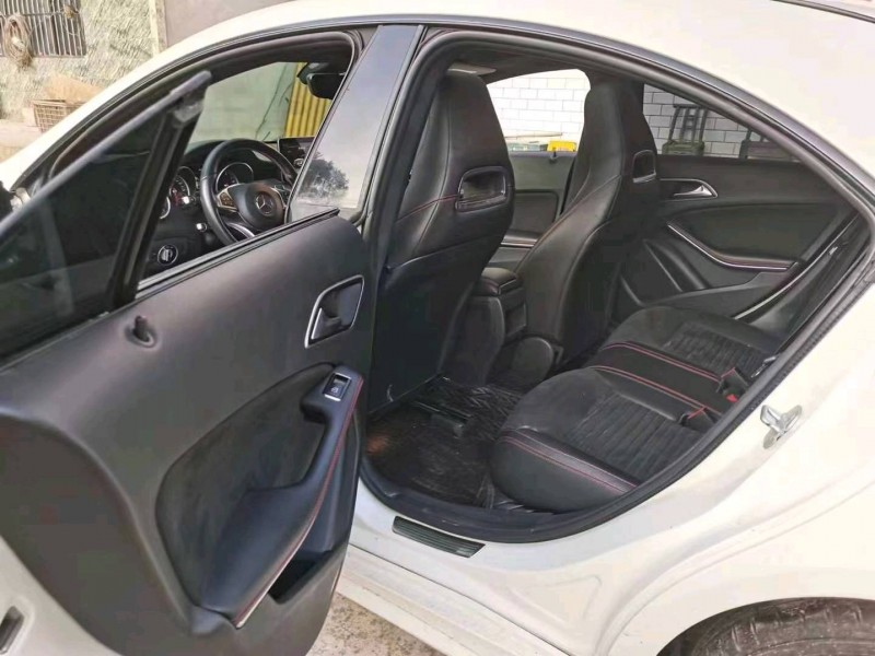 北京18年奔驰CLA6