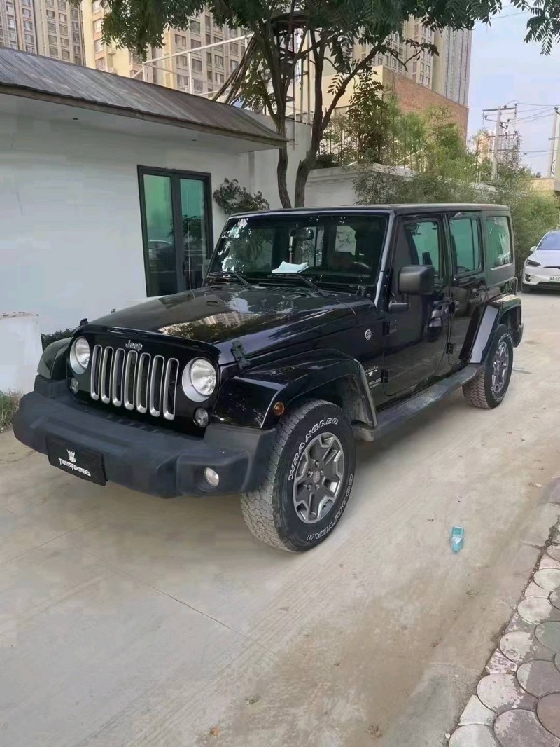 邢臺18年Jeep牧馬人7