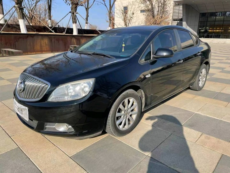 沈阳13年别克英朗GT2