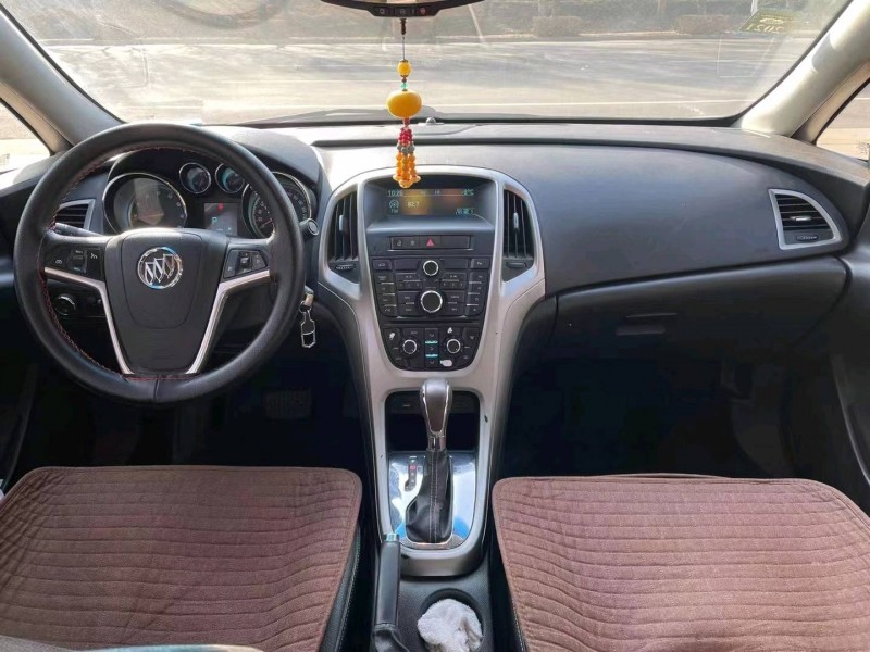 沈阳13年别克英朗GT6