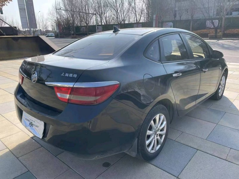 沈阳13年别克英朗GT7