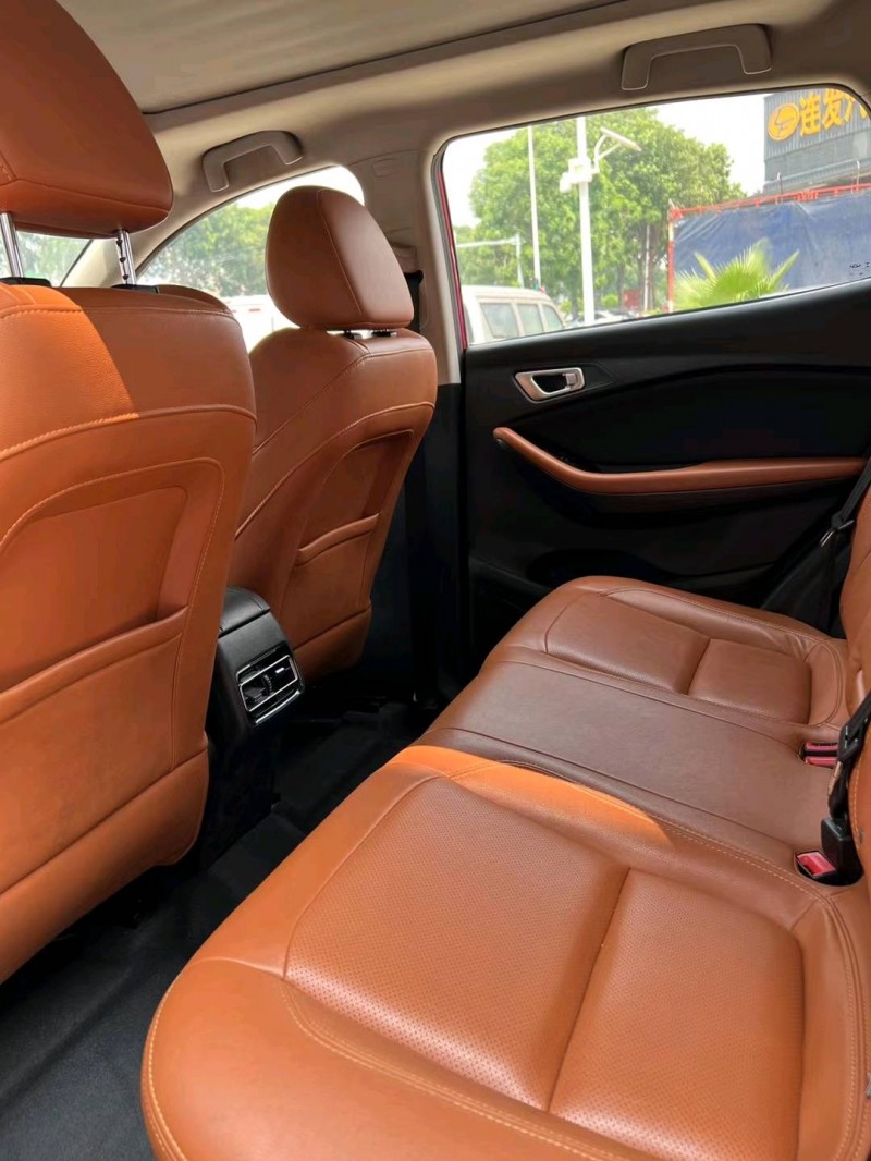 东莞16年奇瑞瑞虎74