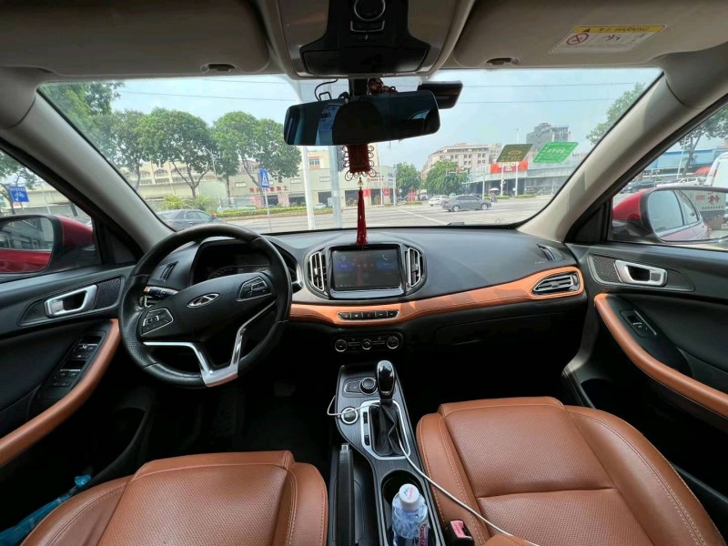 东莞16年奇瑞瑞虎75