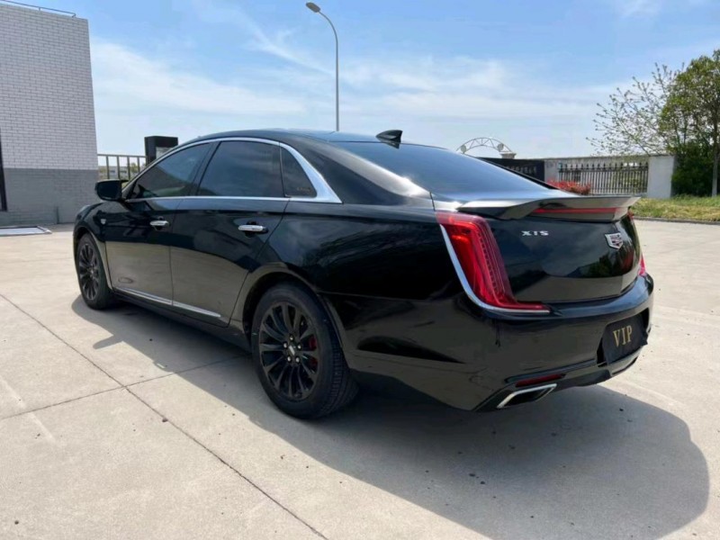 盐城17年凯迪拉克XTS8