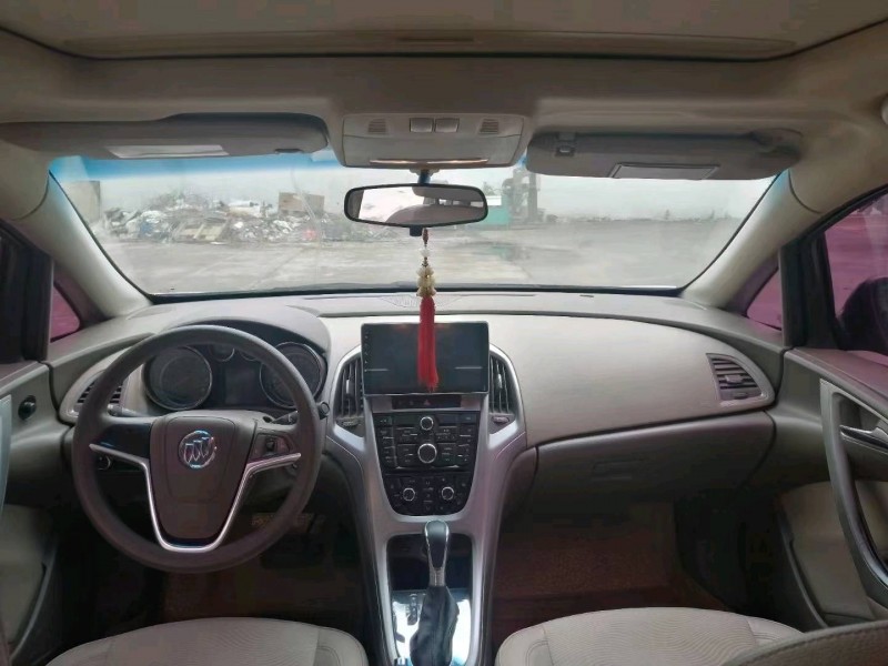 东莞13年别克英朗GT6