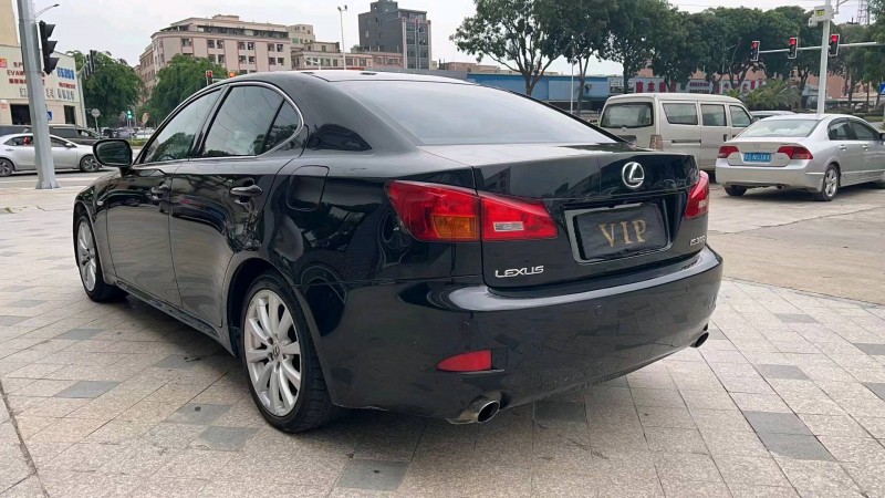 东莞08年雷克萨斯IS2