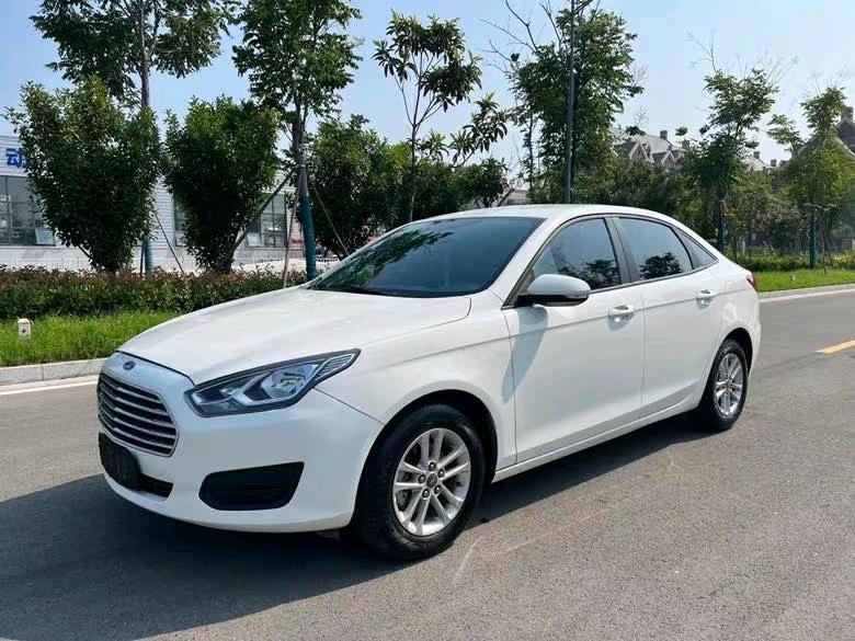 盐城20年福特福睿斯3