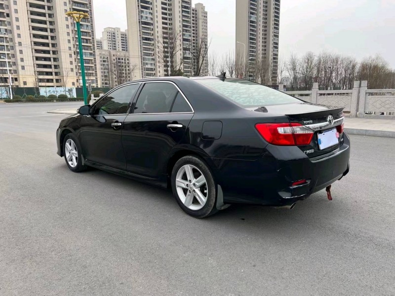 徐州14年丰田凯美瑞6