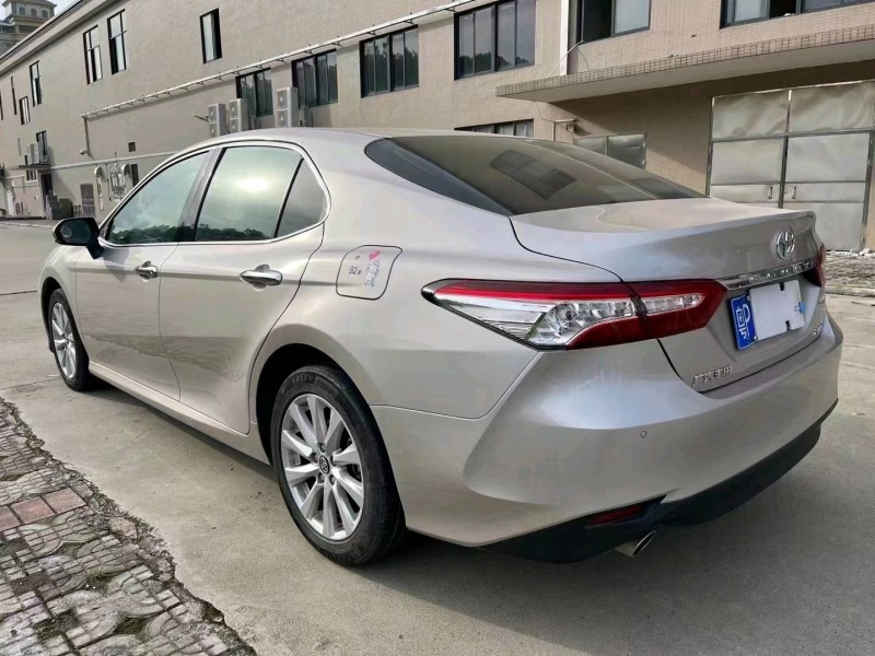 盐城20年丰田凯美瑞7