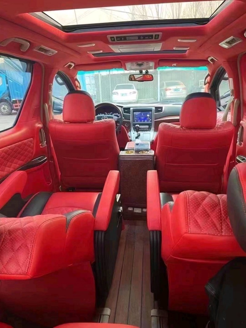 济宁14年丰田埃尔法8