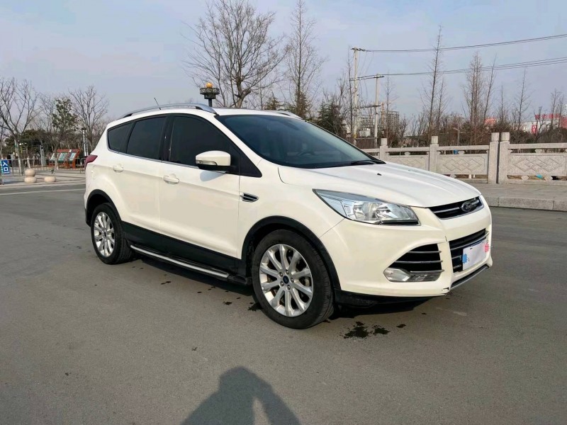 徐州16年福特翼虎3