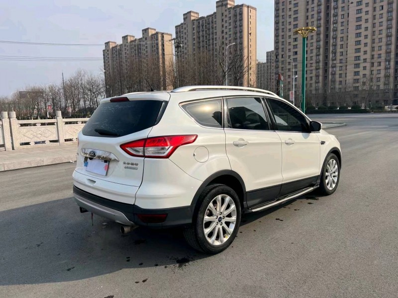 徐州16年福特翼虎4