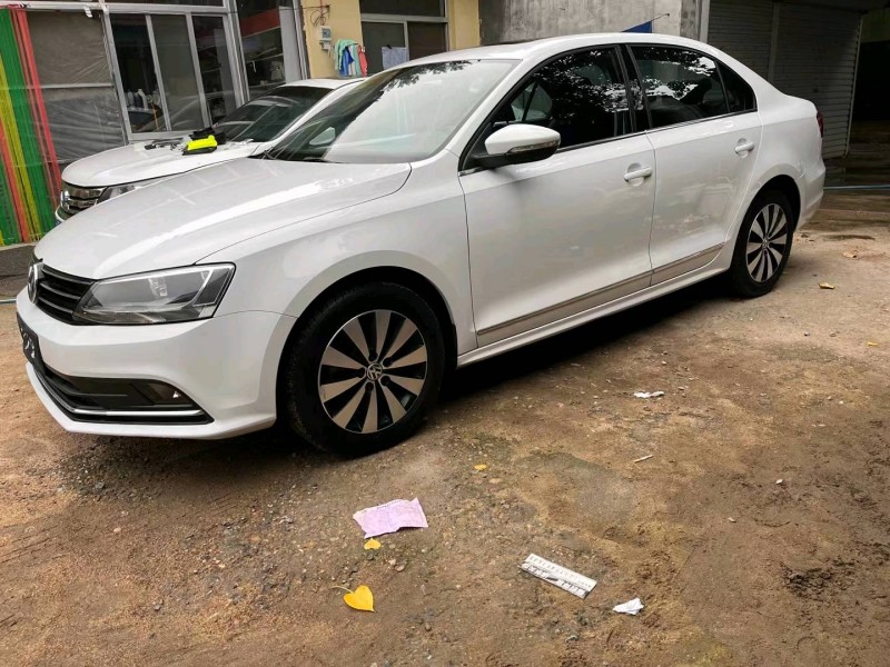 济南17年大众速腾2