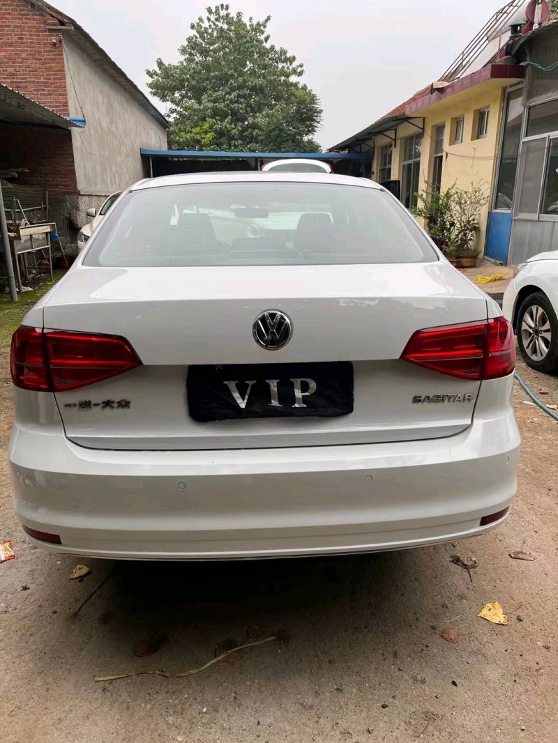 济南17年大众速腾5