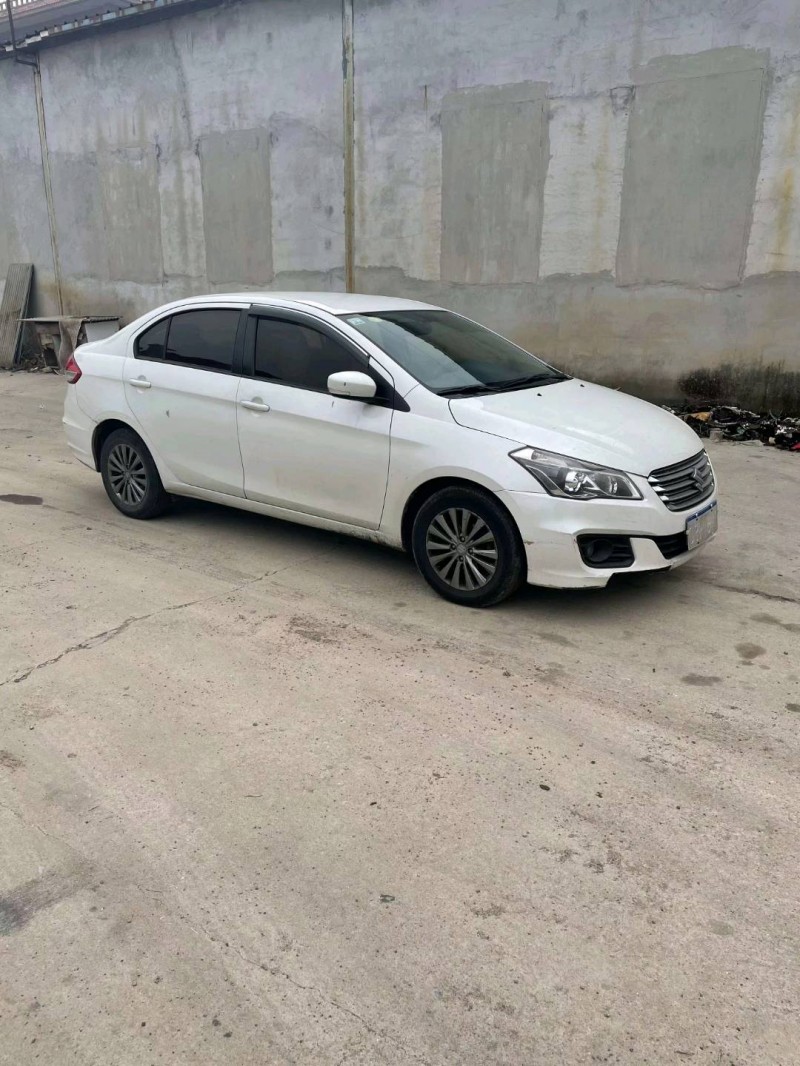 济南16年铃木维特拉3