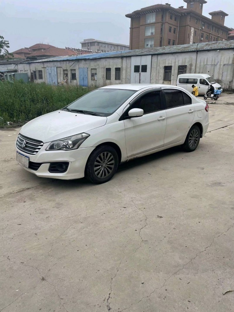 济南16年铃木维特拉2