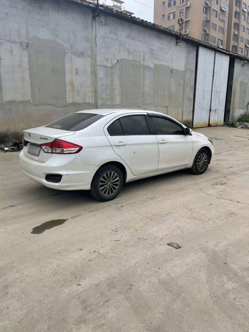 济南16年铃木维特拉5