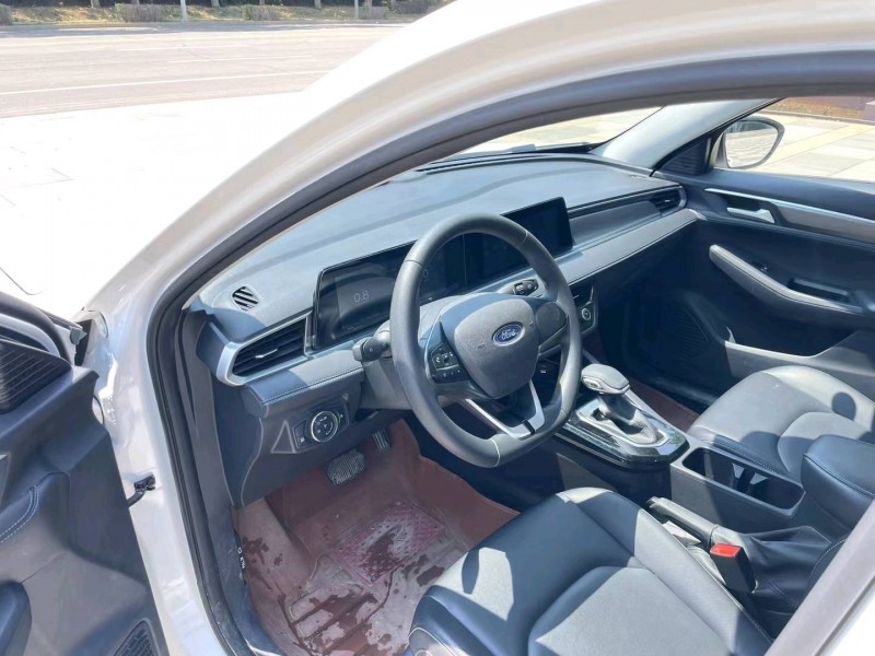 沈阳21年福特福睿斯4