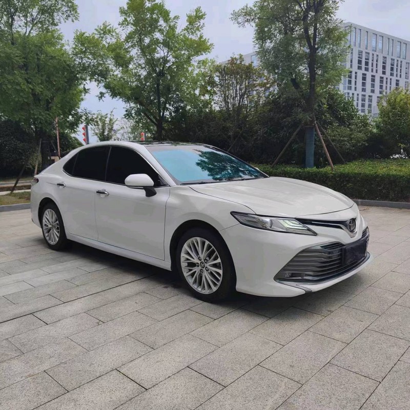 徐州18年丰田凯美瑞3