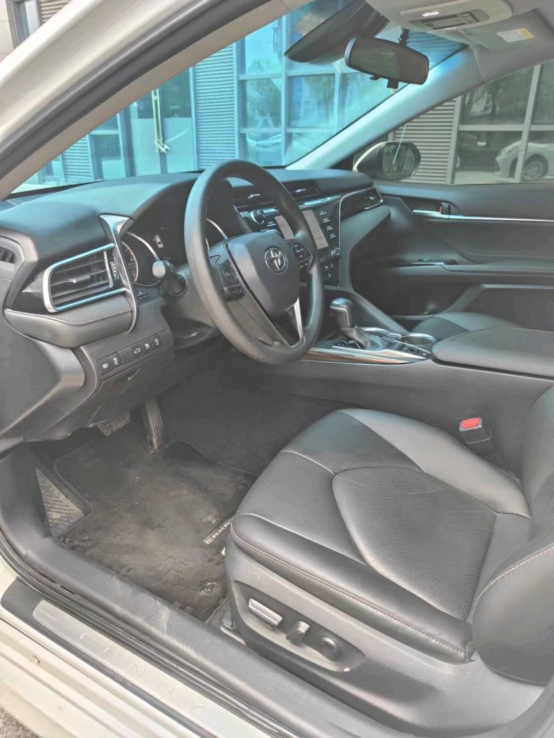 徐州18年丰田凯美瑞6