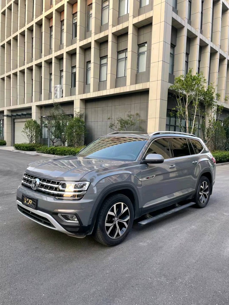 徐州17年大众途昂8