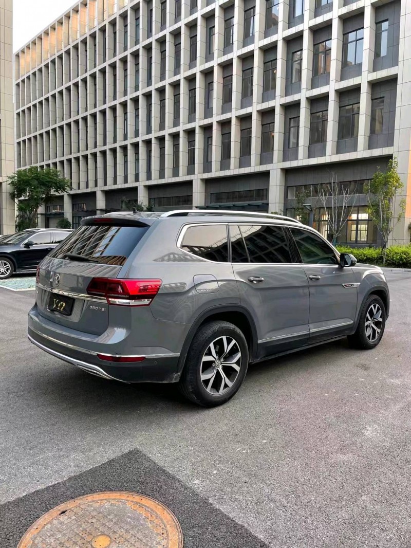 徐州17年大众途昂3