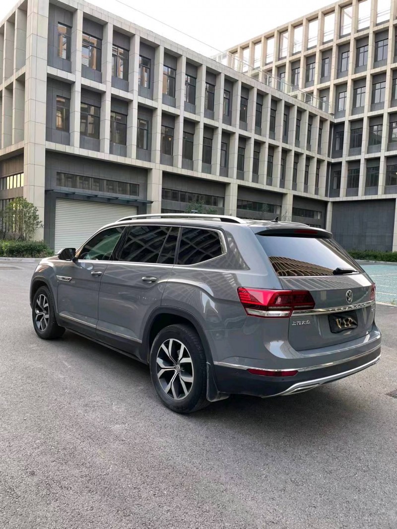 徐州17年大众途昂2